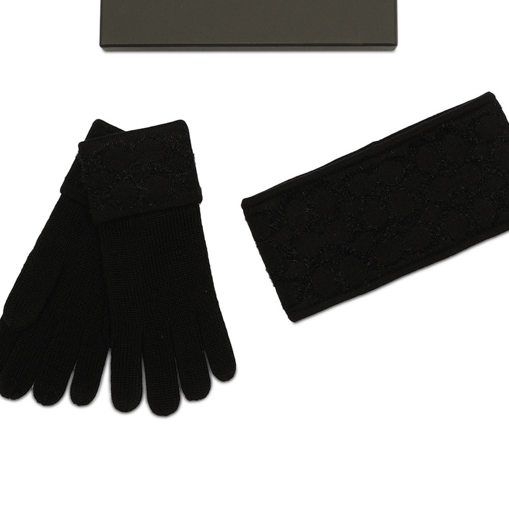 Coach Black Knit Headband and gloves Accessory Set
